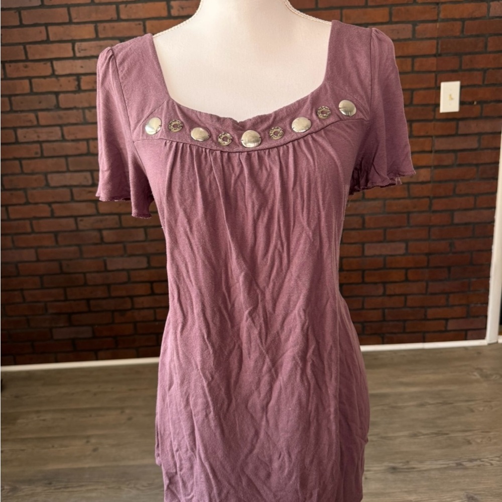 Daisy Fuentes Womens Large Mauve Studded Scoop Neck Top Y2K‎ Rayon Casual